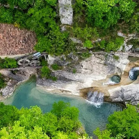 Vikendica The Grandview *